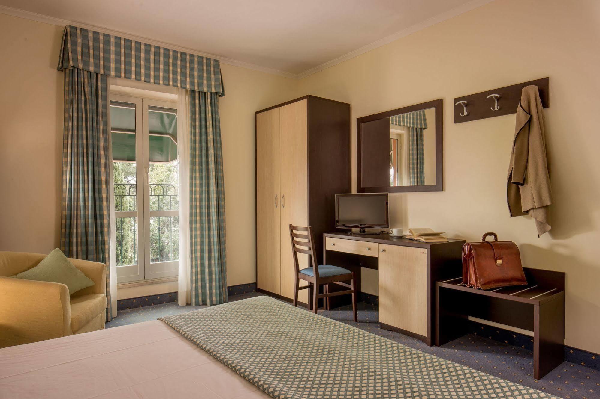 Resort La Rocchetta Ρώμη Εξωτερικό φωτογραφία